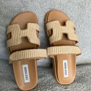 Steve Madden Women’s Tan Woven Slide Sandals
